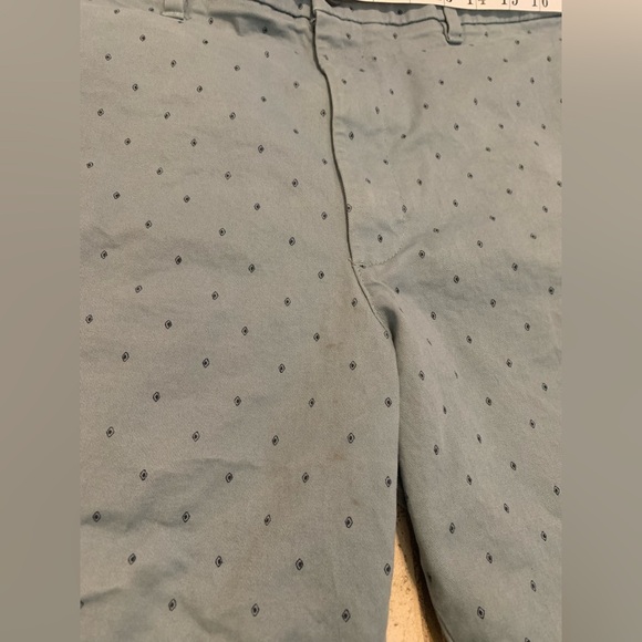 M&S Blue Diamond Print Chino Shorts - Men's Size 40 - Picture 7 of 7